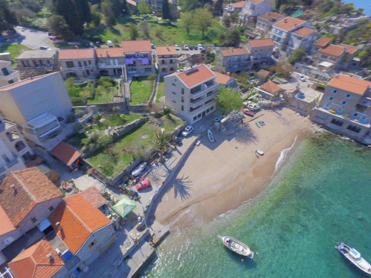 Andaluni Beach Apartments Przno  Ngoại thất bức ảnh